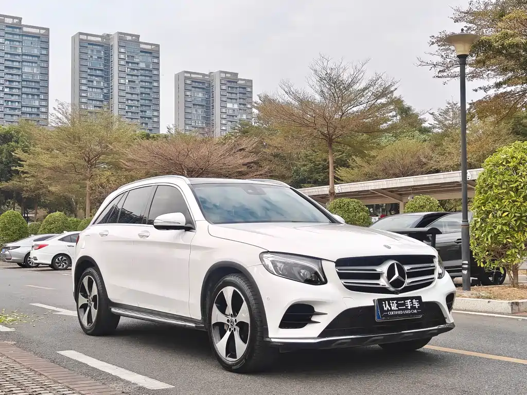Mercedes-Benz Mercedes-Benz GLC 2018 GLC 300 4MATIC Sport Edition 2018 - thumbnail 3