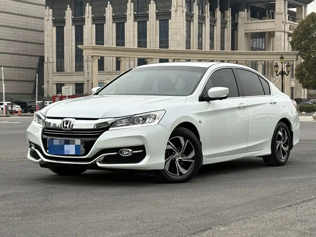 Honda Honda Accord 2016 2.0L Comfort Edition 2017