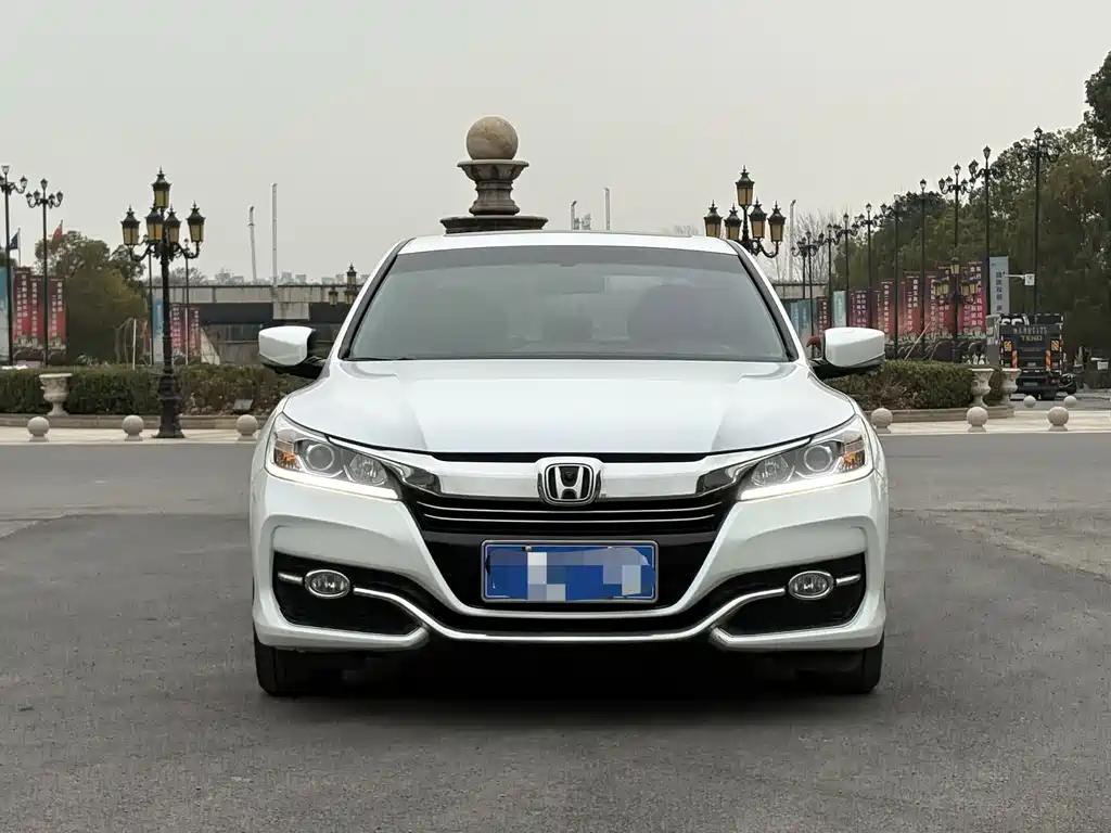 Honda Honda Accord 2016 2.0L Comfort Edition 2017 - thumbnail 2