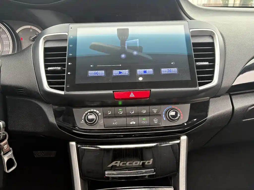 Honda Honda Accord 2016 2.0L Comfort Edition 2017 - thumbnail 5