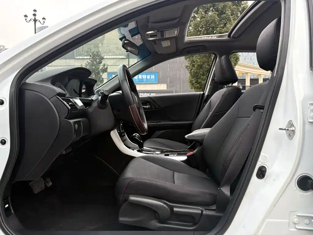 Honda Honda Accord 2016 2.0L Comfort Edition 2017 - thumbnail 13