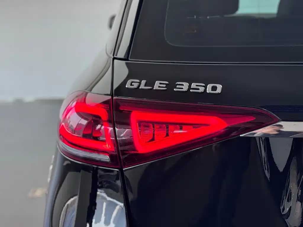 Mercedes-Benz Mercedes-Benz GLE 2020 Facelift GLE 350 4MATIC Fashion Edition 2020 - thumbnail 11