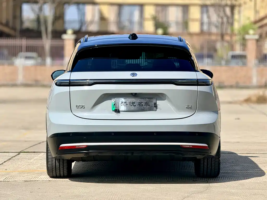 NIO NIO ES6 2024 75kWh 2025 - thumbnail 6