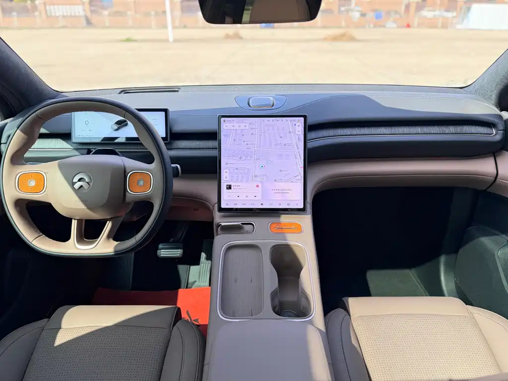 NIO NIO ES6 2024 75kWh 2025 - thumbnail 11