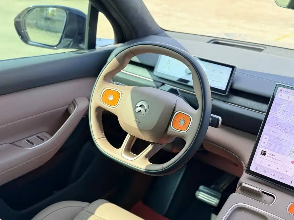 NIO NIO ES6 2024 75kWh 2025 - thumbnail 12