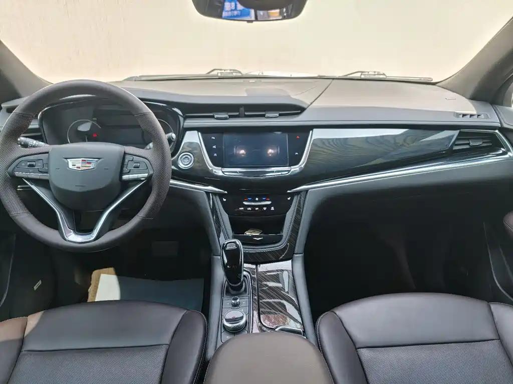 Cadillac Cadillac XT6 2020 28T AWD Luxury 7-seater 2020 - thumbnail 11