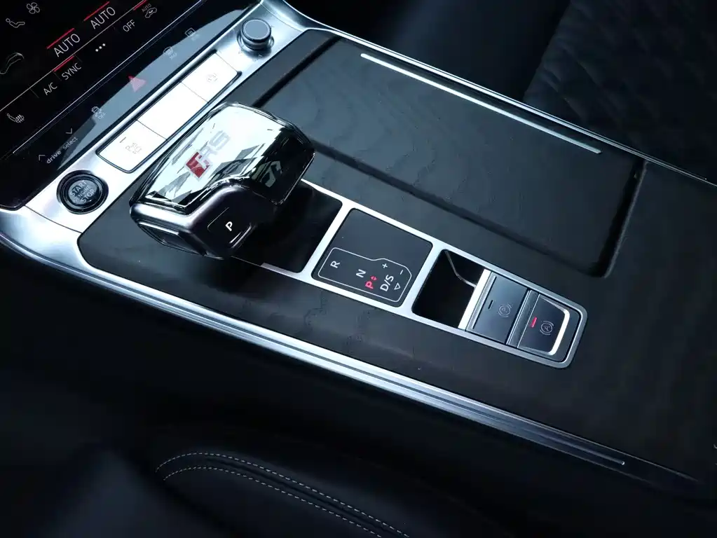 Audi Audi A6L 2025 45 TFSI quattro Premium Dynamic Edition 2025 - thumbnail 12
