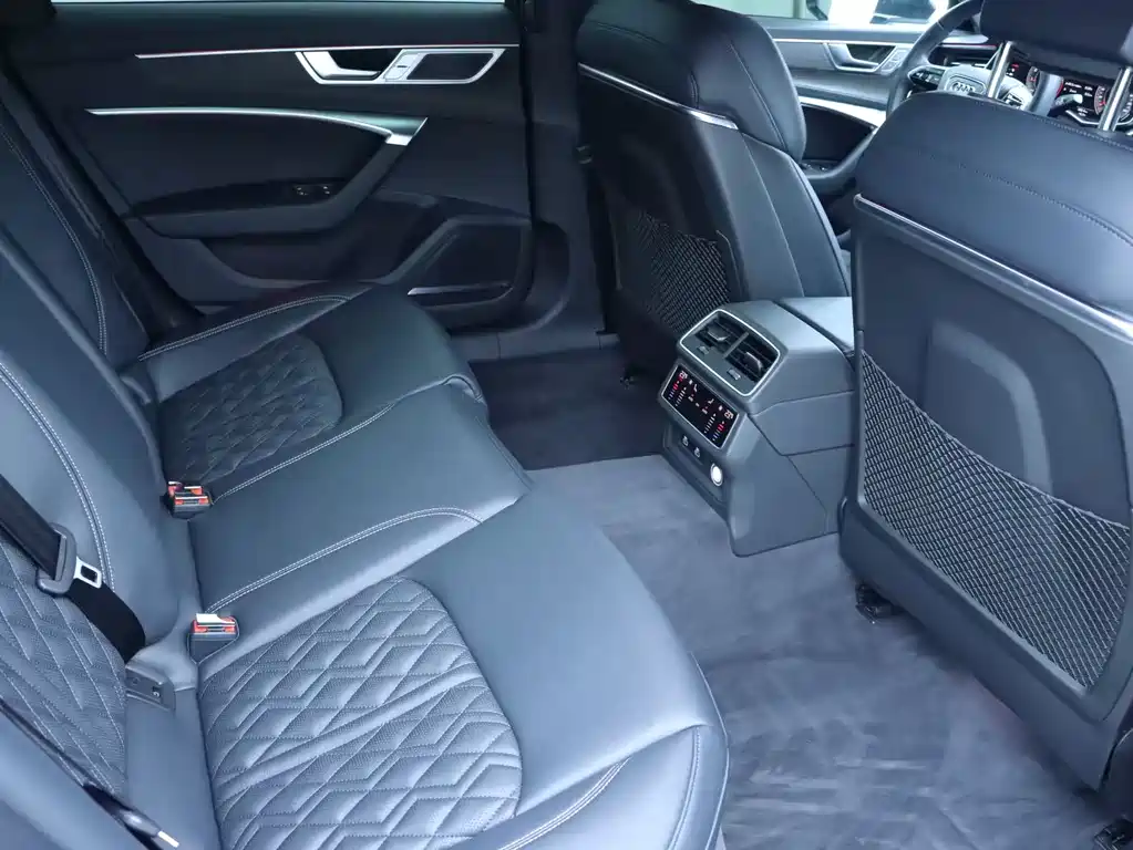 Audi Audi A6L 2025 45 TFSI quattro Premium Dynamic Edition 2025 - thumbnail 14