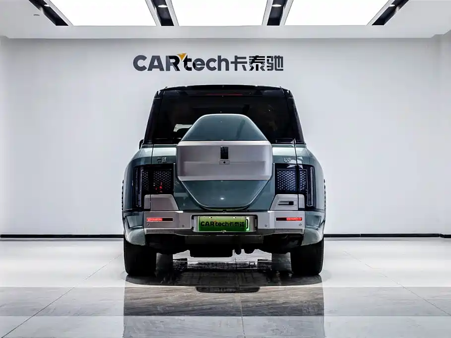 BYD UM U8 2023 Luxury Edition 2024 - thumbnail 4