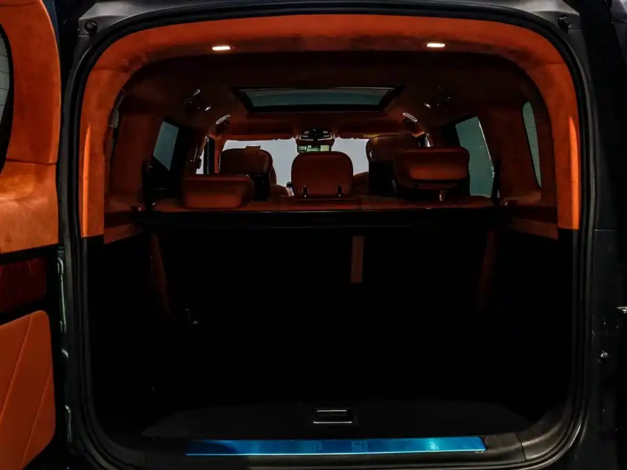 BYD UM U8 2023 Luxury Edition 2024 - thumbnail 5