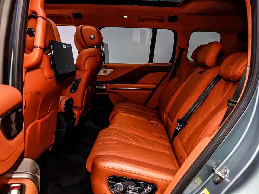BYD UM U8 2023 Luxury Edition 2024 - thumbnail 8