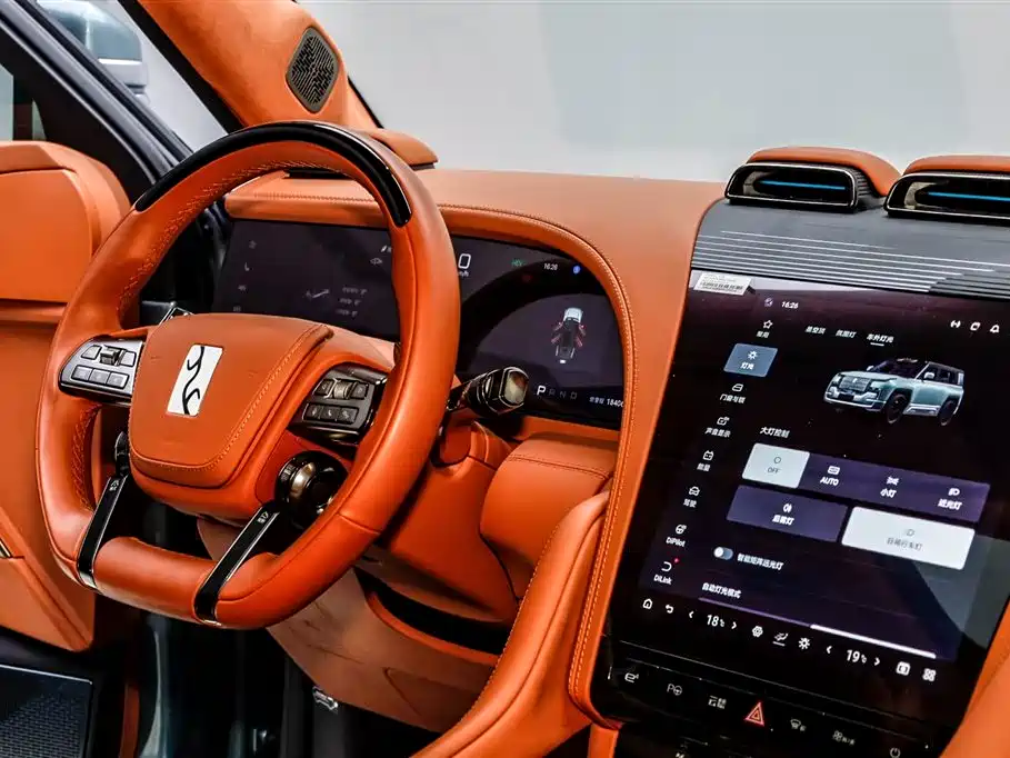 BYD UM U8 2023 Luxury Edition 2024 - thumbnail 13