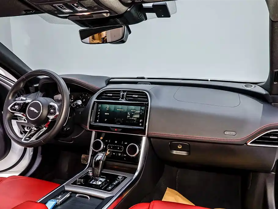 Jaguar Jaguar XEL 2021 2.0T 250PS R-DYNAMIC S Sport 2021 - thumbnail 12
