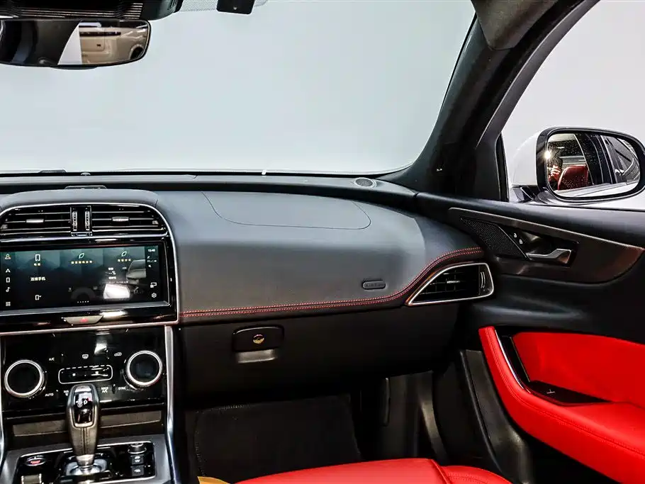Jaguar Jaguar XEL 2021 2.0T 250PS R-DYNAMIC S Sport 2021 - thumbnail 23