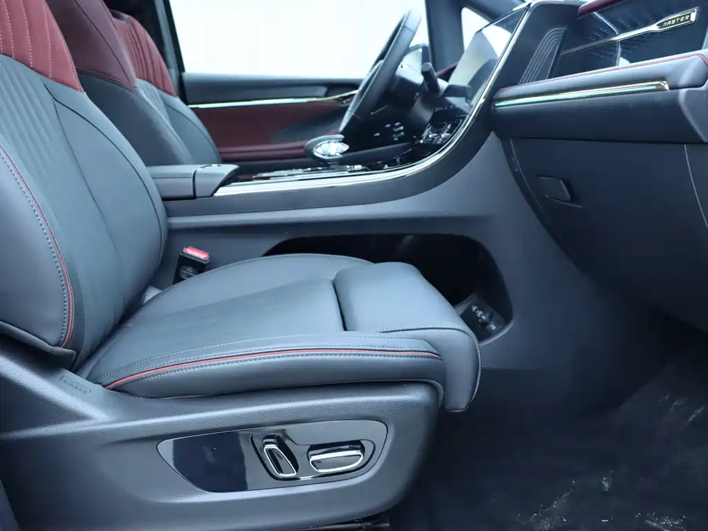 GAC Trumpchi GAC Trumpchi M8 2024 Master Series 400T Supreme Edition 2026 - thumbnail 8
