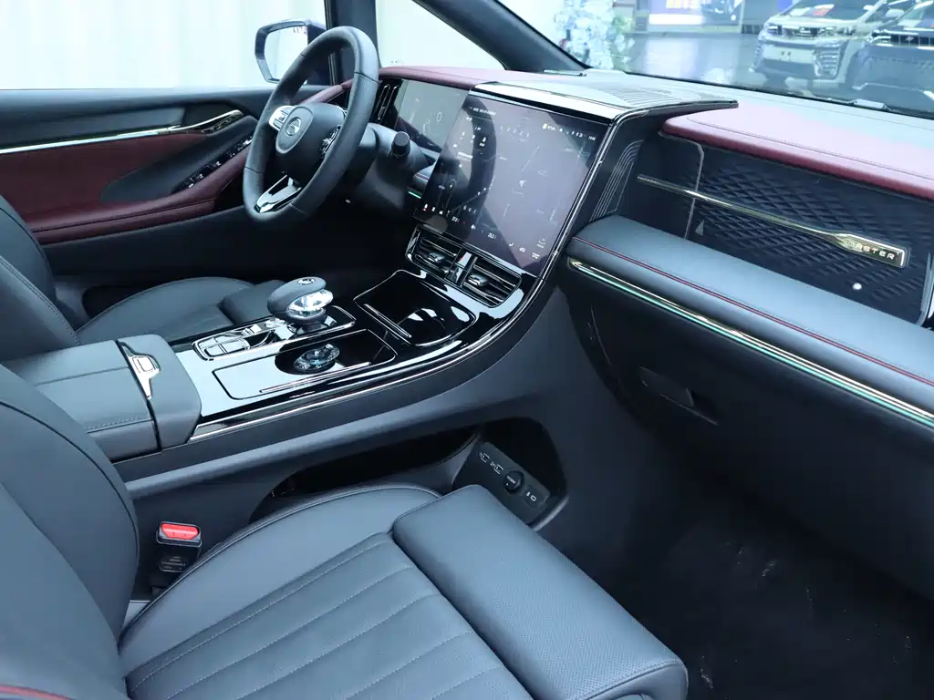 GAC Trumpchi GAC Trumpchi M8 2024 Master Series 400T Supreme Edition 2026 - thumbnail 9