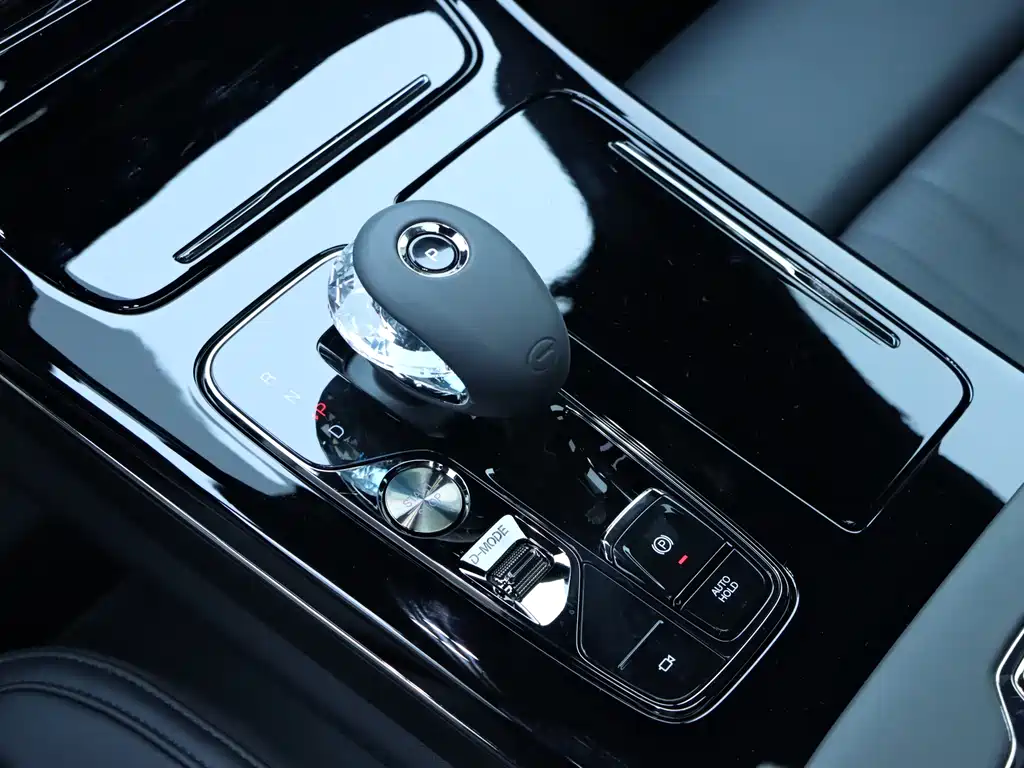 GAC Trumpchi GAC Trumpchi M8 2024 Master Series 400T Supreme Edition 2026 - thumbnail 11