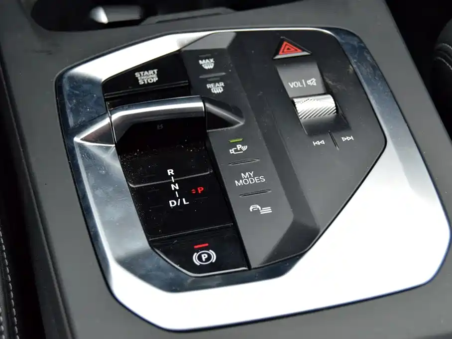 BMW BMW 2 Series 2025 225i M Sport Package 2025 - thumbnail 11