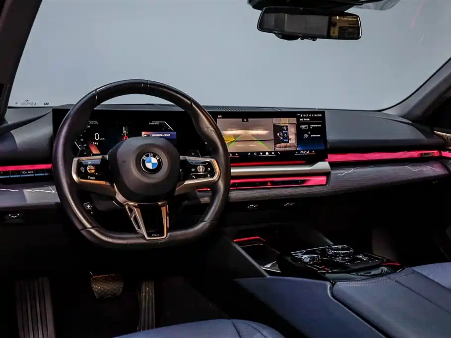 BMW BMW 5 Series 2025 530Li Luxury M Sport Package 2025 - thumbnail 19