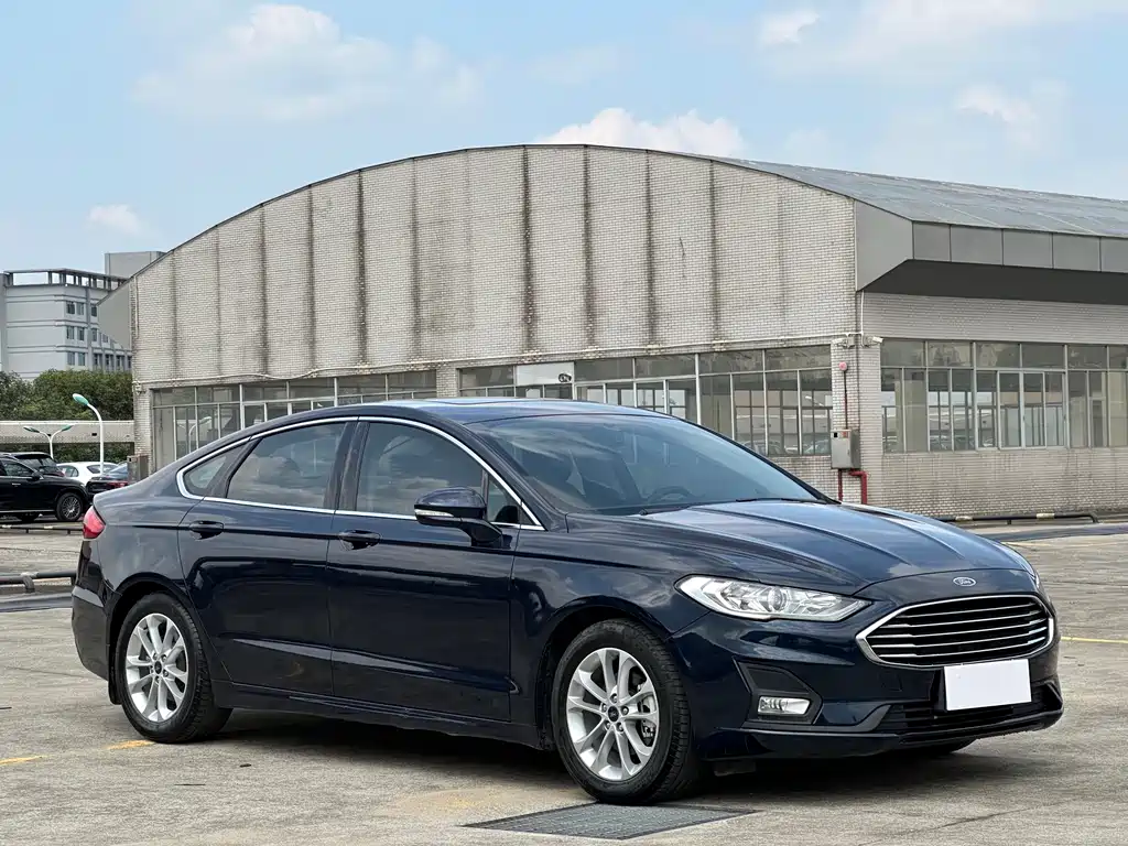 Ford Mondeo 2018 EcoBoost 180 Comfort 2022 - thumbnail 3