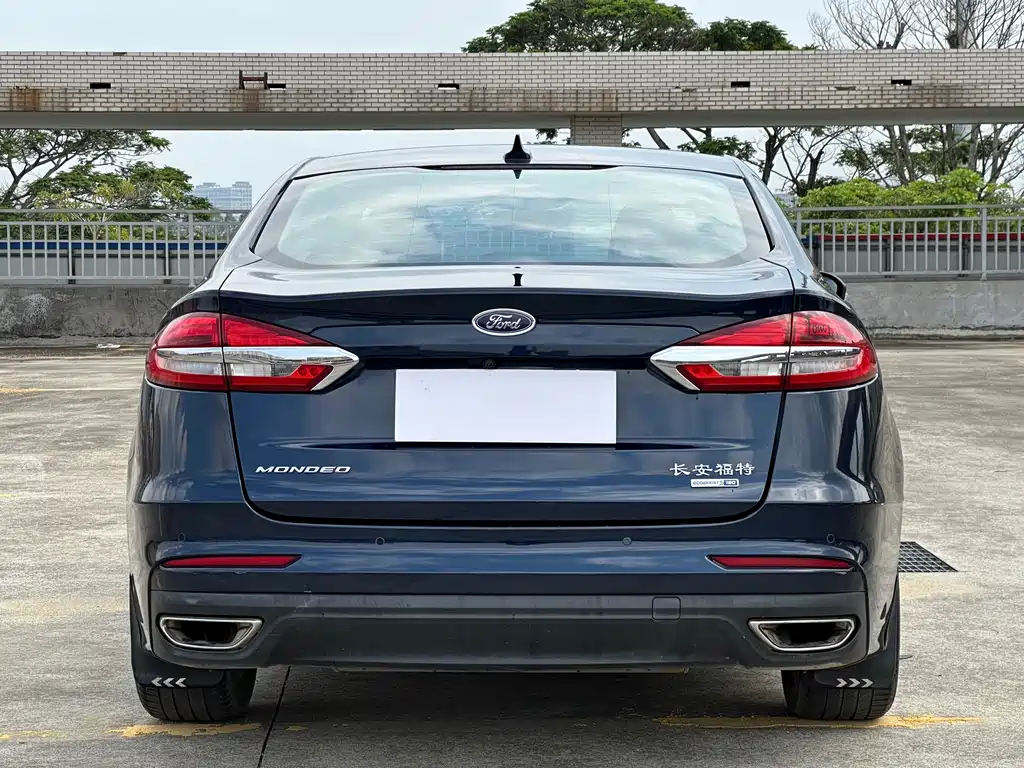 Ford Mondeo 2018 EcoBoost 180 Comfort 2022 - thumbnail 5