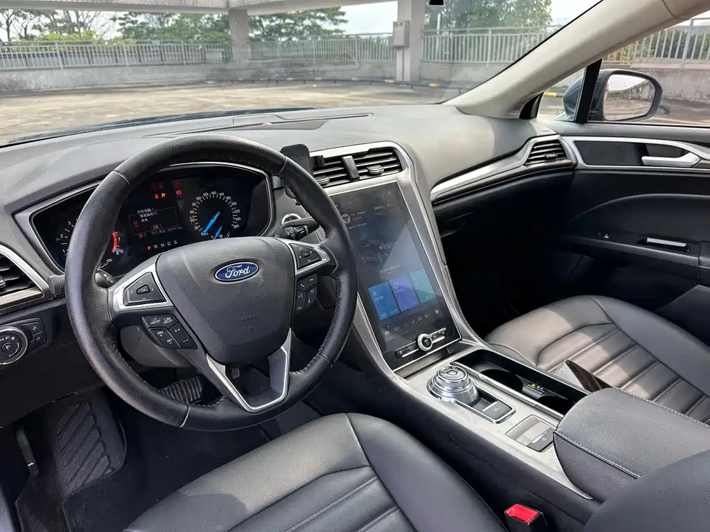 Ford Mondeo 2018 EcoBoost 180 Comfort 2022 - thumbnail 10