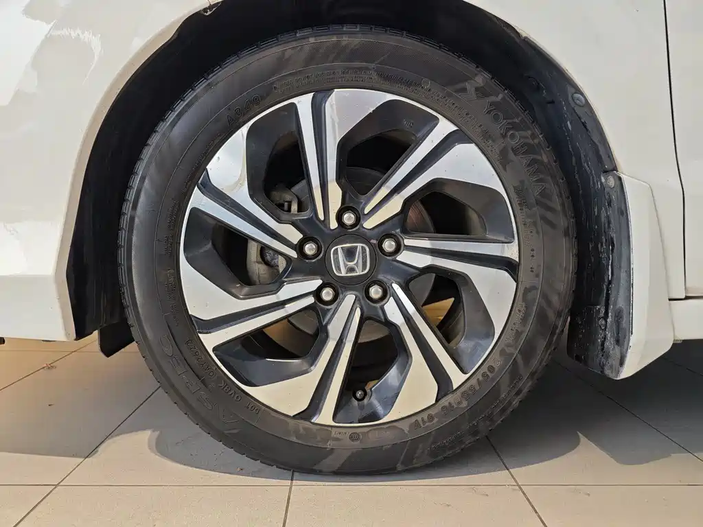 Honda Honda Lingpai 2016 1.8L Manual Comfort Edition 2016 - thumbnail 5