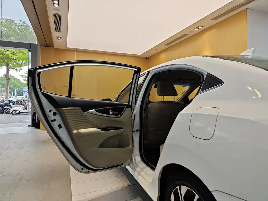 Honda Honda Lingpai 2016 1.8L Manual Comfort Edition 2016 - thumbnail 20