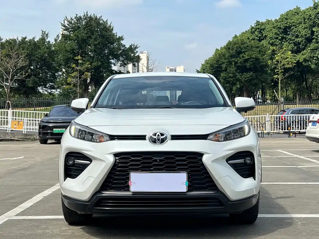 Toyota Venza 2022 2.0L CVT FWD Leading Edition 2022 - thumbnail 2
