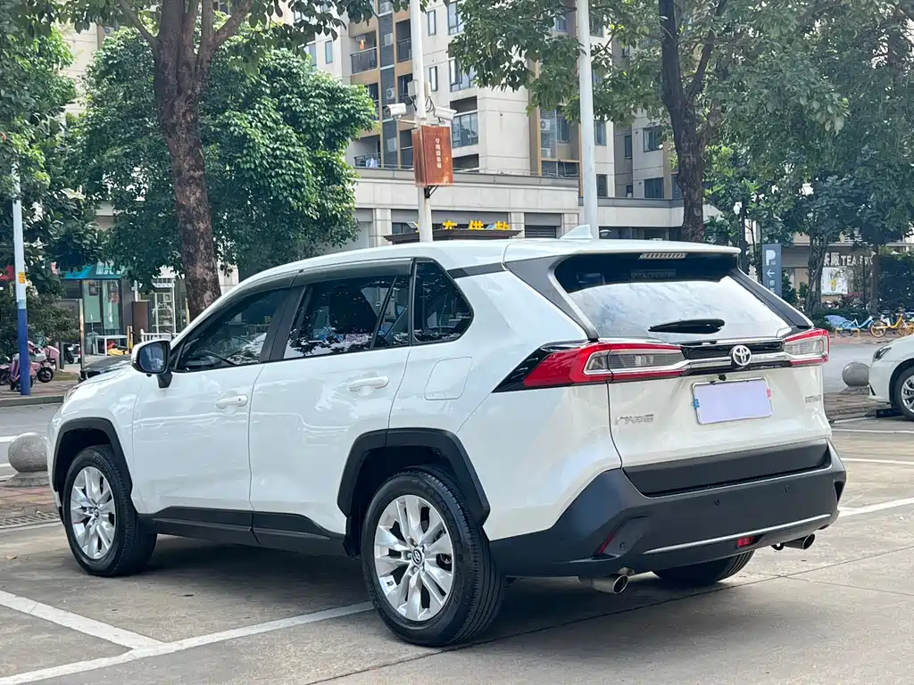 Toyota Venza 2022 2.0L CVT FWD Leading Edition 2022 - thumbnail 6