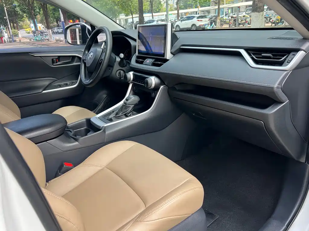 Toyota Venza 2022 2.0L CVT FWD Leading Edition 2022 - thumbnail 17