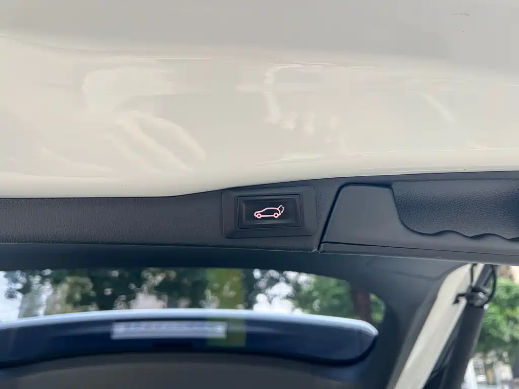 Toyota Venza 2022 2.0L CVT FWD Leading Edition 2022 - thumbnail 27
