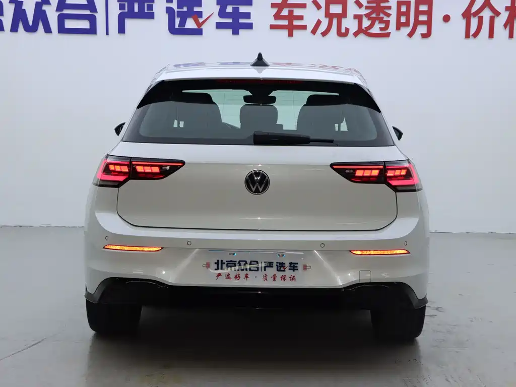 Volkswagen Golf 2025 300TSI R-Line 2025 - thumbnail 25