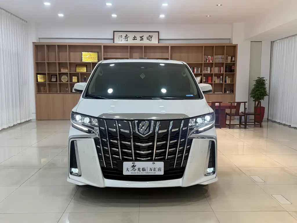Toyota Alphard 2021 Model Hybrid 2.5L Premium Edition 2021 - thumbnail 2