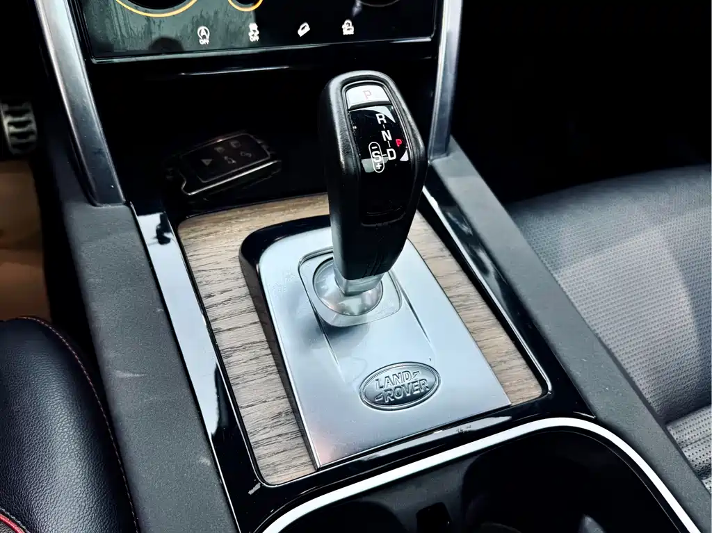 Land Rover Discovery Sport 2020 249PS R-Dynamic Performance Edition 2020 - thumbnail 17