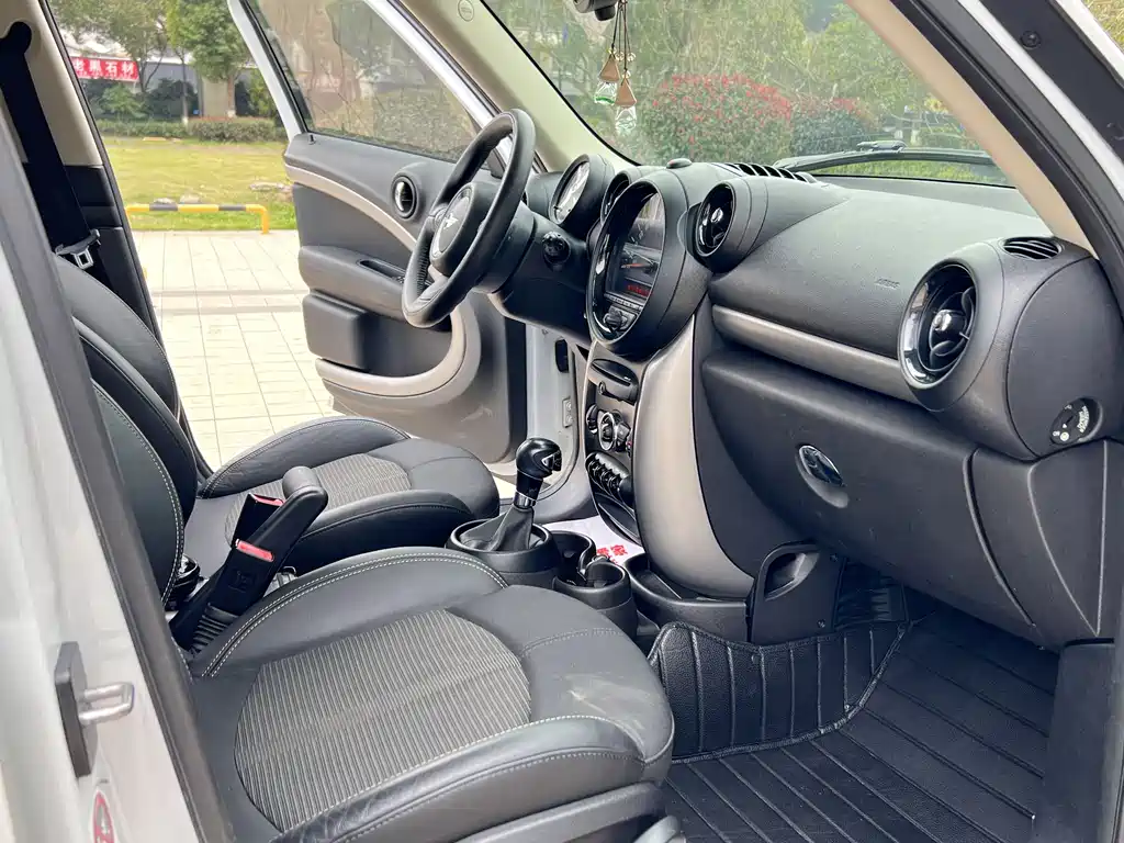 MINI MINI COUNTRYMAN 2014 1.6T COOPER ALL4 Fun 2015 - thumbnail 9