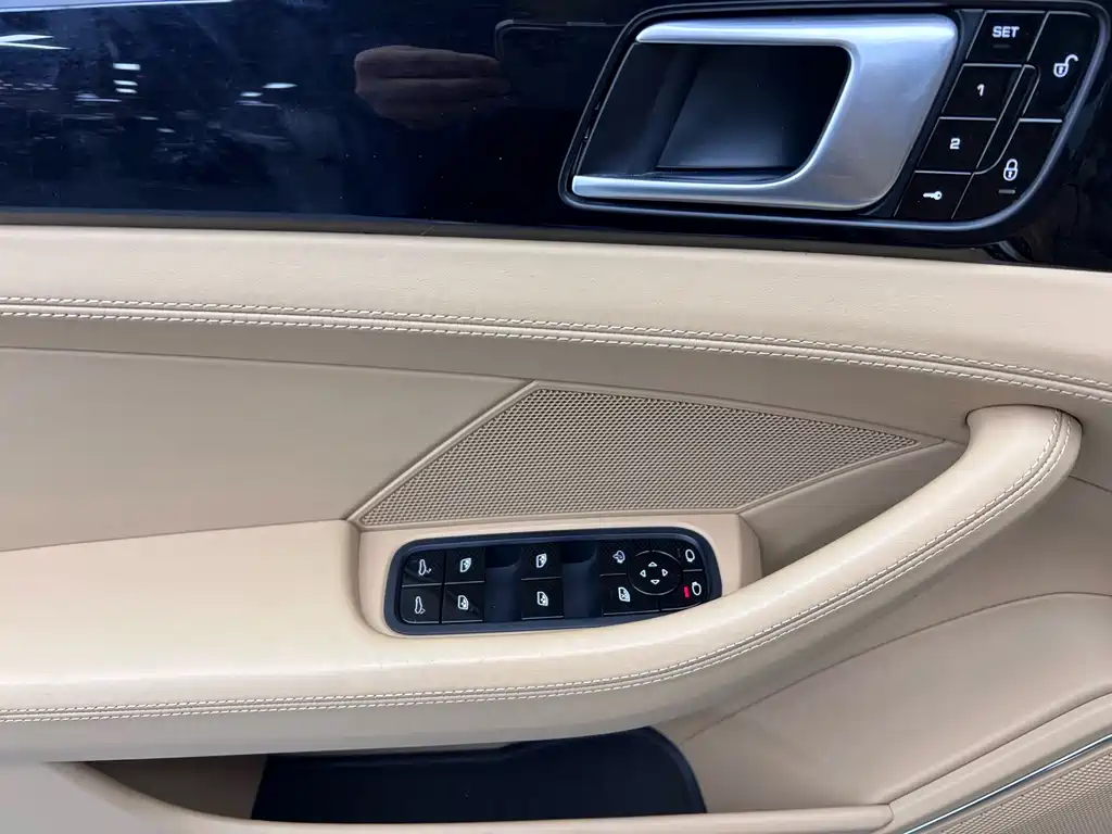 Porsche Porsche Panamera 2017 Panamera 4 Executive Long Wheelbase 3.0T 2019 - thumbnail 5