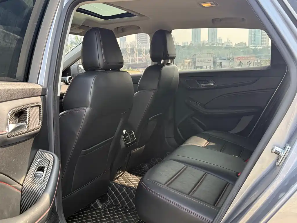 MG MG6 2020 1.5T Automatic Luxury Edition 2020 - thumbnail 6