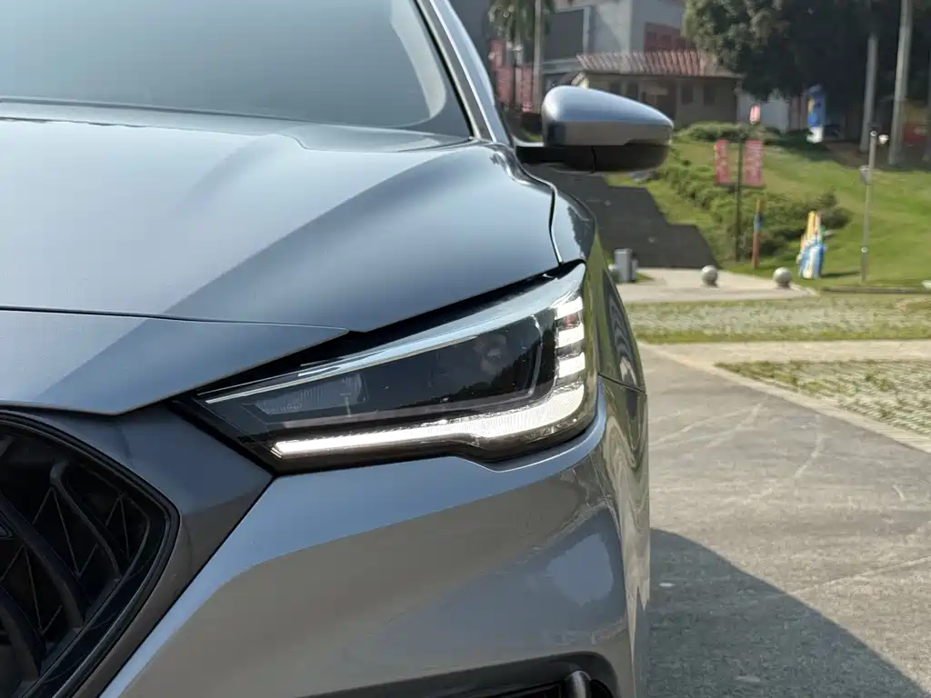 MG MG6 2020 1.5T Automatic Luxury Edition 2020 - thumbnail 25