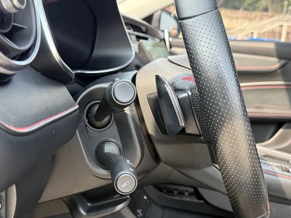 MG MG6 2020 1.5T Automatic Luxury Edition 2020 - thumbnail 30