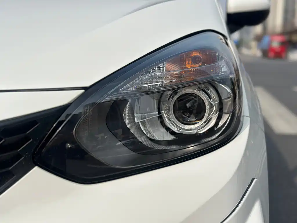 Honda Honda Fit 2022 1.5L CVT Infinite MUGEN Edition 2023 - thumbnail 18