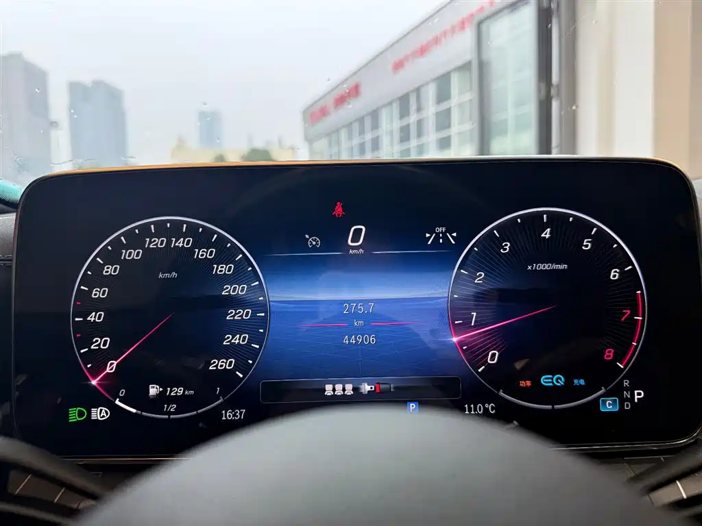 Mercedes-Benz Mercedes-Benz C-Class 2022 C 260 L Sport Edition 2022 - thumbnail 2