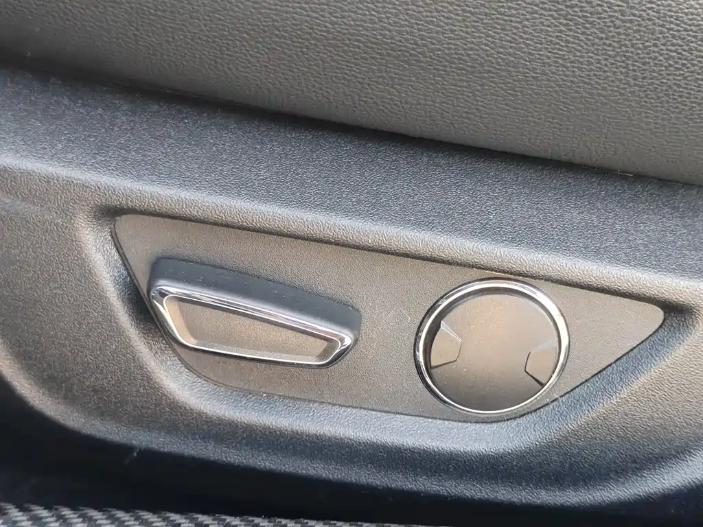 Ford Mustang 2019 2.3L EcoBoost 2019 - thumbnail 15