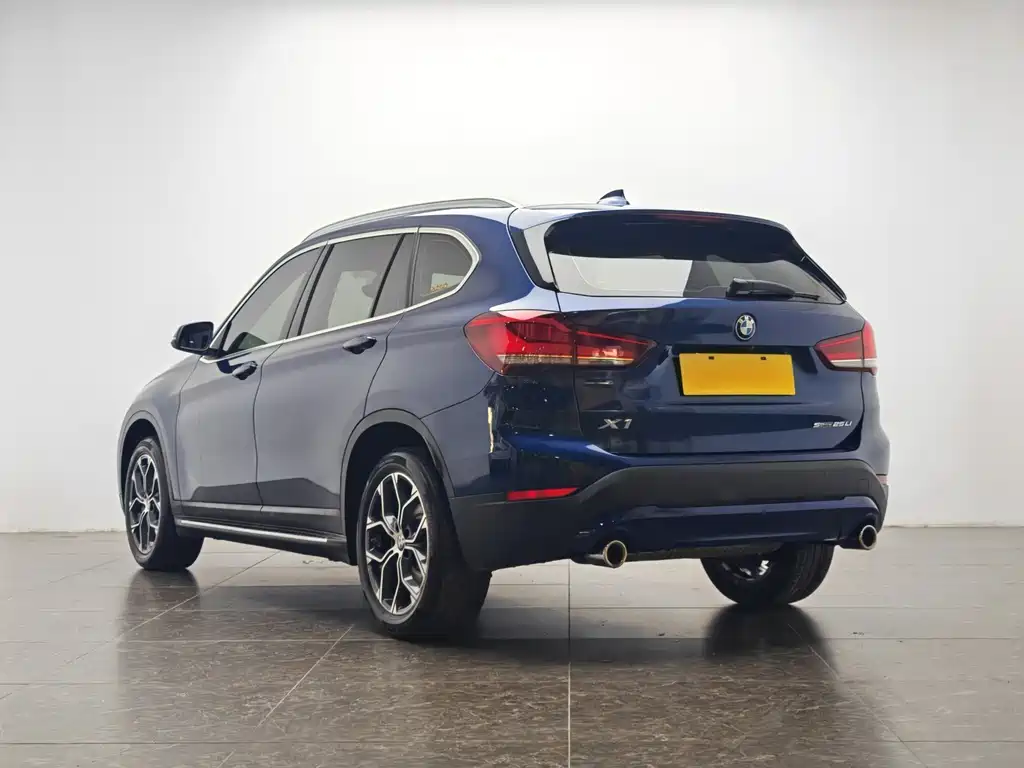 BMW BMW X1 2020 sDrive25Li Leading Edition 2020 - thumbnail 4