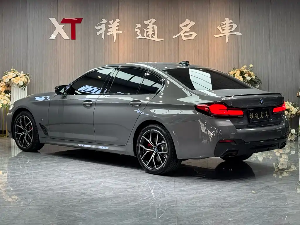 BMW BMW 5 Series (Imported) 2022 Model Year Facelift 530i Style Edition M Sport Package 2022 - thumbnail 24
