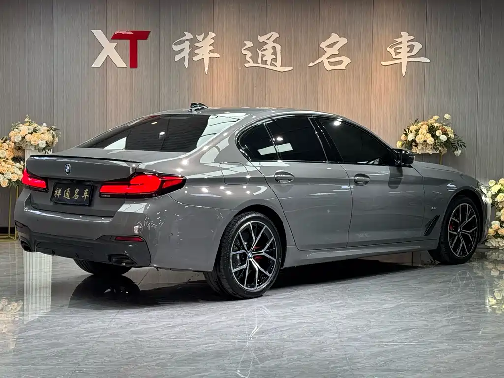 BMW BMW 5 Series (Imported) 2022 Model Year Facelift 530i Style Edition M Sport Package 2022 - thumbnail 26