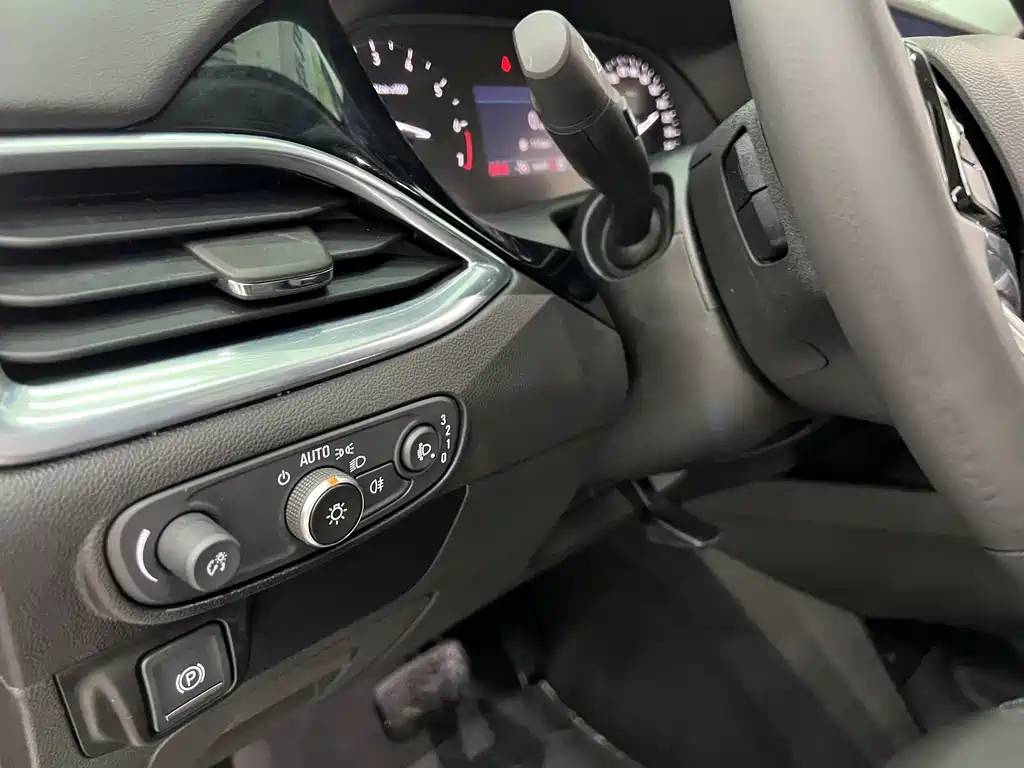 Buick Buick Envision 2020 28T AWD Premium 2021 - thumbnail 9