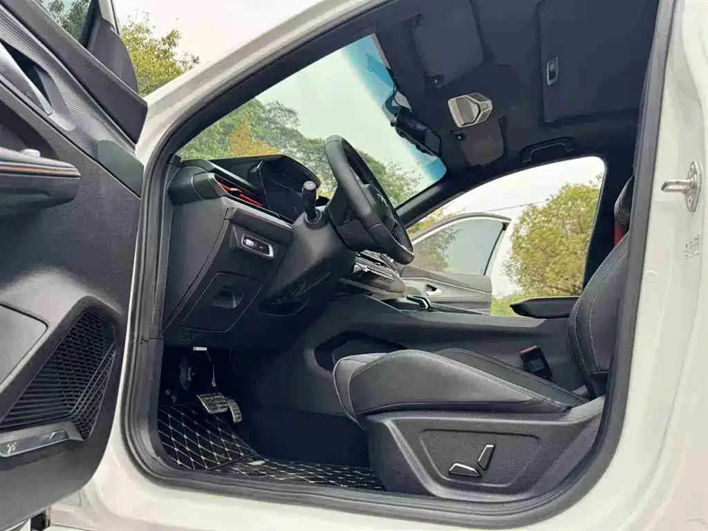 Geely Auto Geely Emgrand 2022 Emgrand COOL 1.5T DCT Electric Version 2023 - thumbnail 13