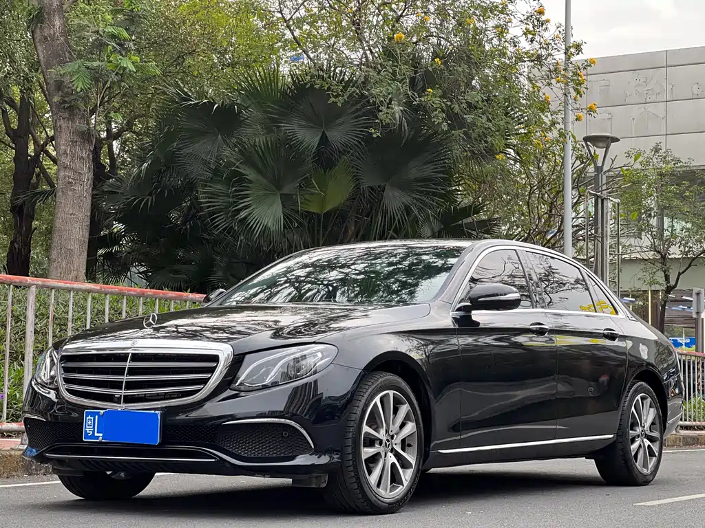 Mercedes-Benz Mercedes-Benz E-Class 2019 E 300 L Fashion Edition 2018 - thumbnail 2