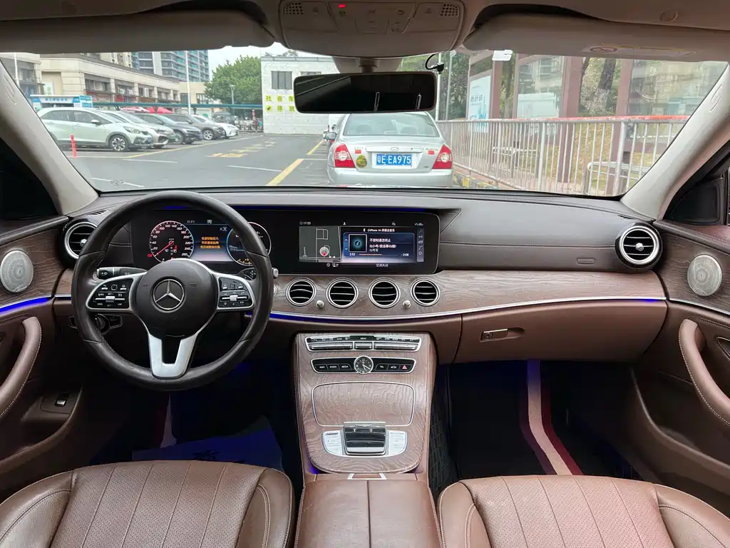 Mercedes-Benz Mercedes-Benz E-Class 2019 E 300 L Fashion Edition 2018 - thumbnail 5
